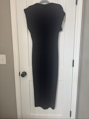 ANTONIO MELANI Black Cap-Sleeve Maxi Dress